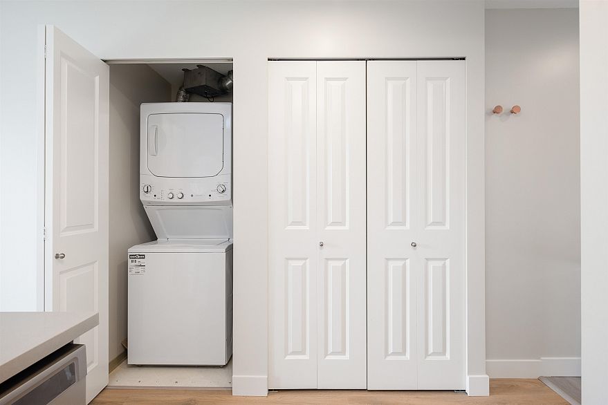 1103 1295 Richards Street