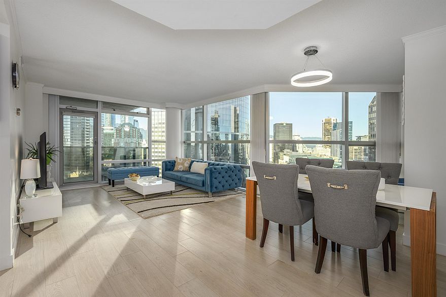 2005 1050 Burrard Street