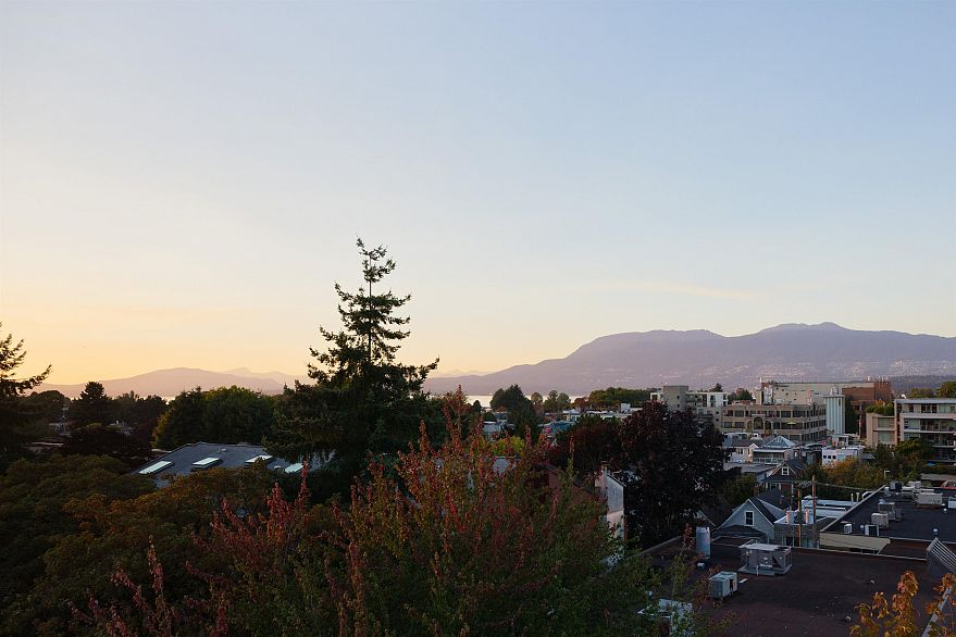 701 1808 W 3rd Avenue