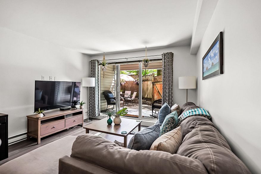 106 825 E 7th Avenue