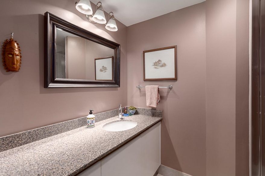 204 456 Moberly Road