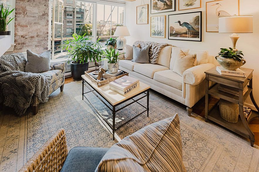 210 1178 Hamilton Street