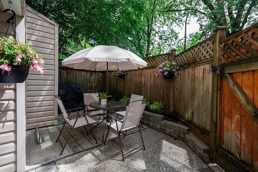 106 825 E 7th Avenue