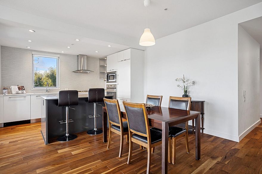 508 4867 Cambie Street