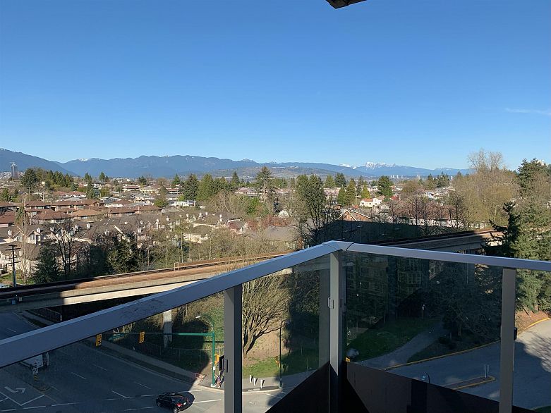 954 5515 BOUNDARY ROAD, Vancouver BC V5R 0E3