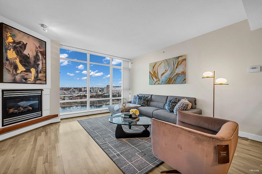 2802 1483 Homer Street