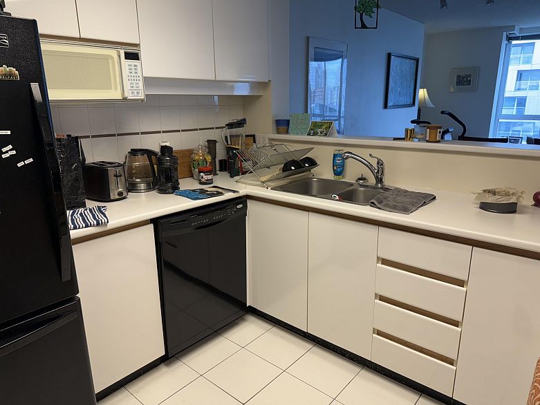 1501 1500 Howe Street