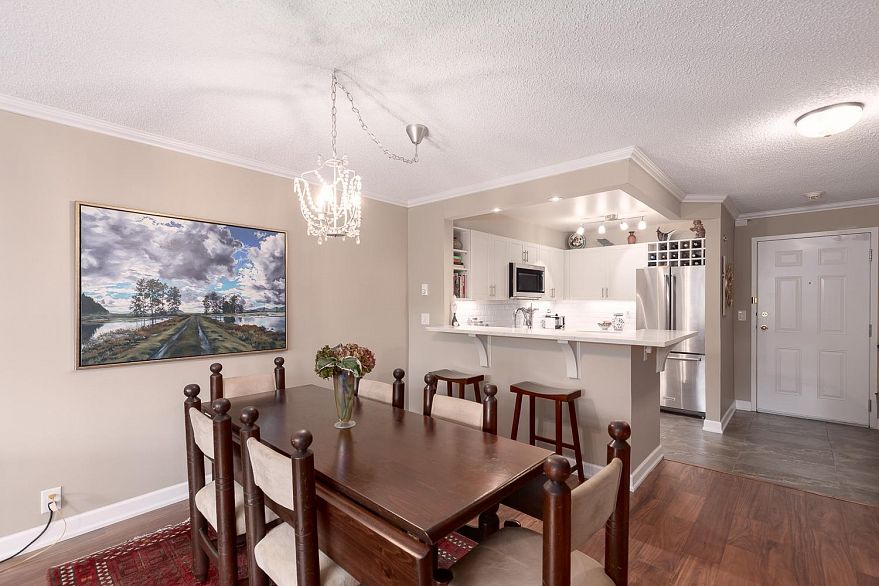 204 456 Moberly Road