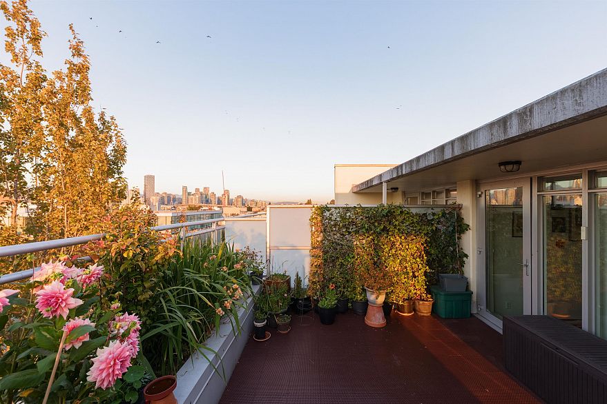 701 1808 W 3rd Avenue