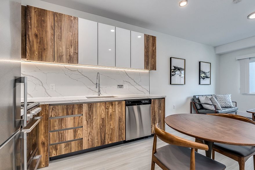 203 1168 PENDRELL STREET, Vancouver BC V6E 1L4