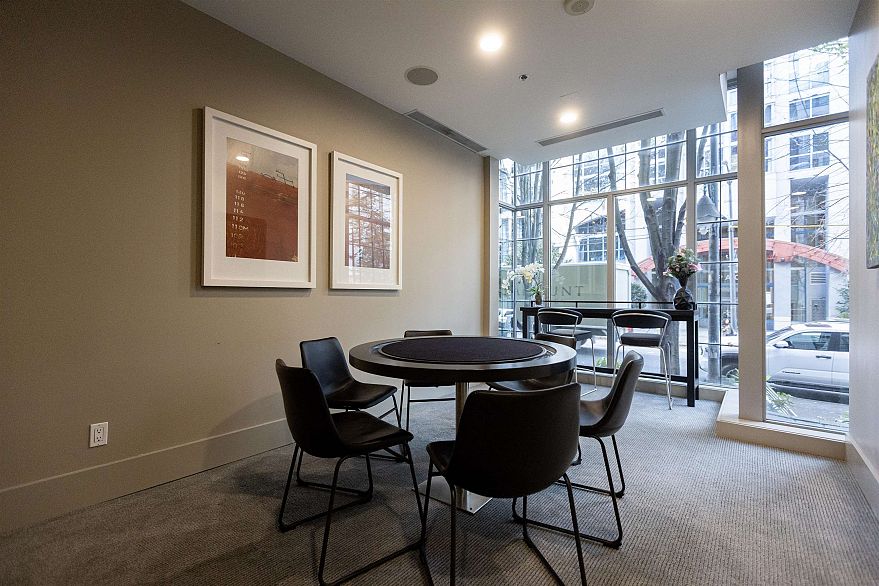 701 1255 Seymour Street