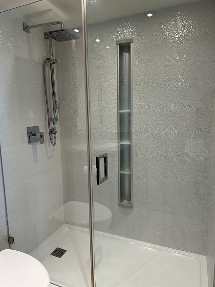 2506 930 Cambie Street