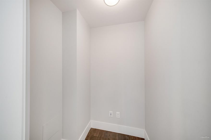 801 538 W 7th Avenue