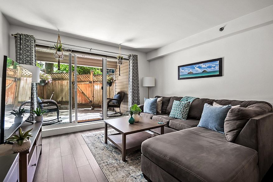 106 825 E 7th Avenue