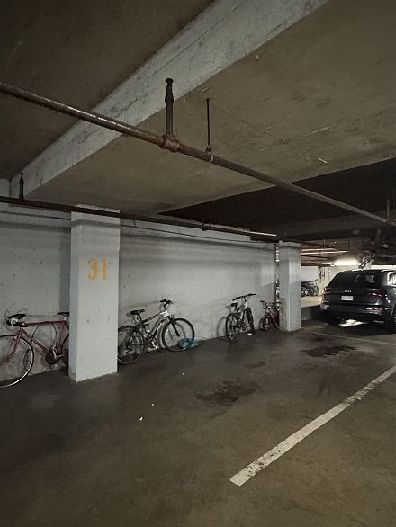 202 1550 Barclay Street