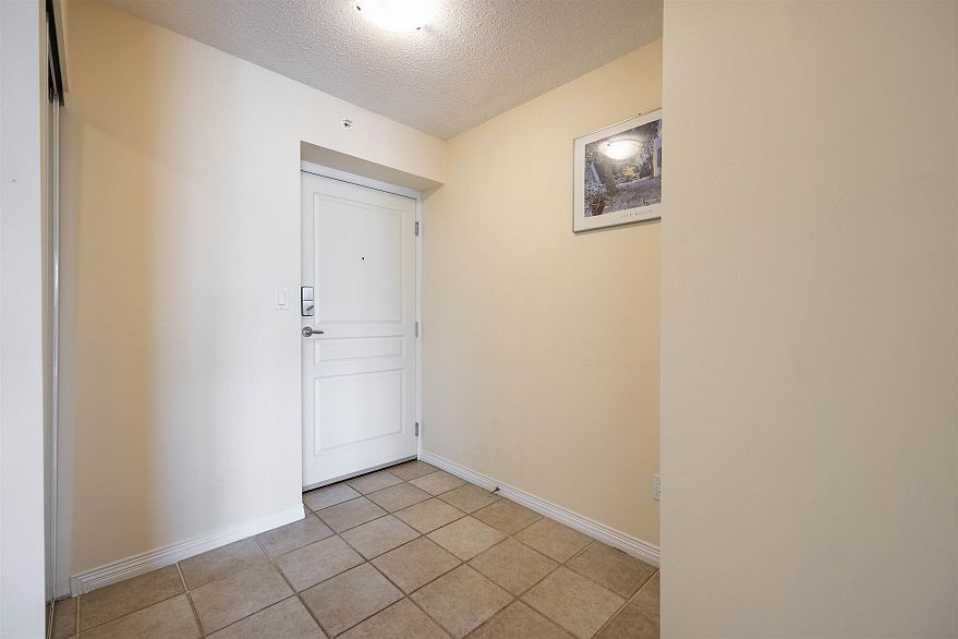 1001 5639 Hampton Place