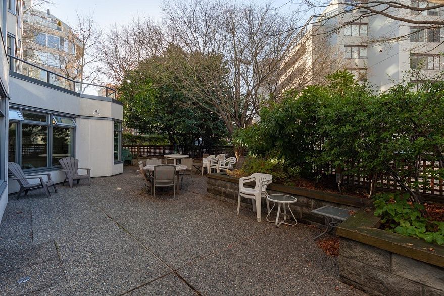 204 456 Moberly Road