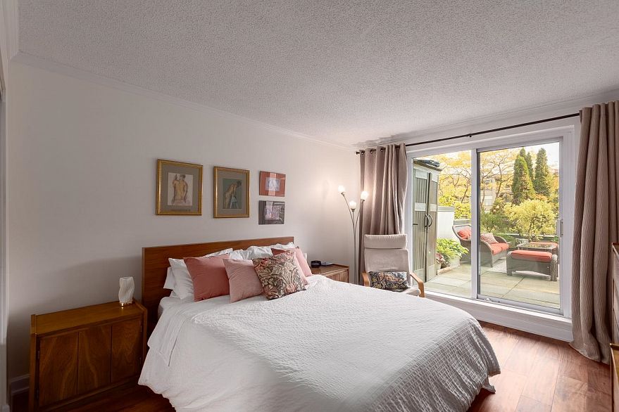 204 456 Moberly Road