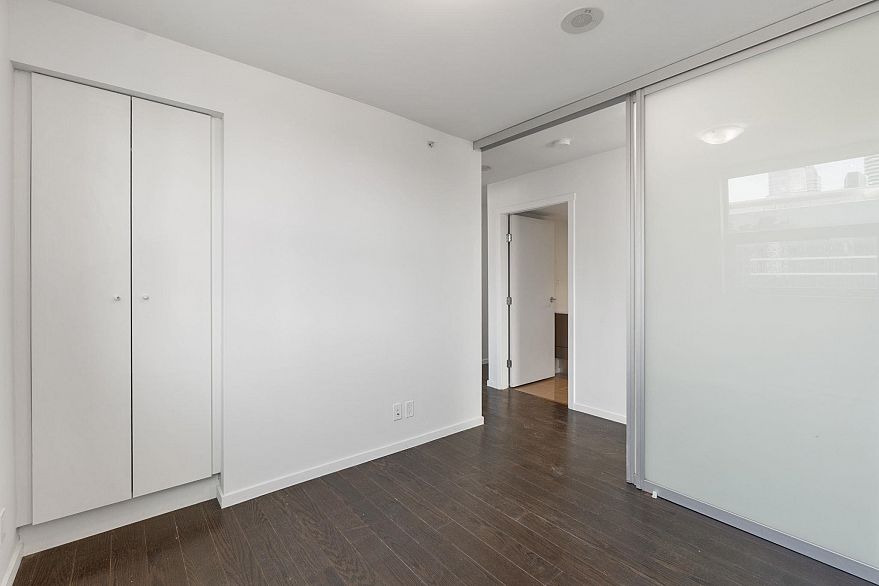 2007 999 Seymour Street