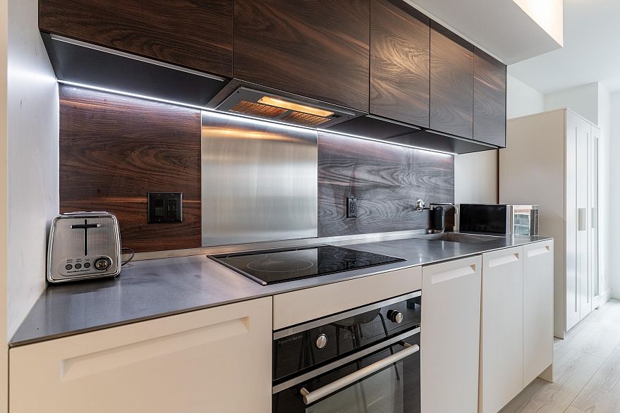 1305 1133 Hornby Street