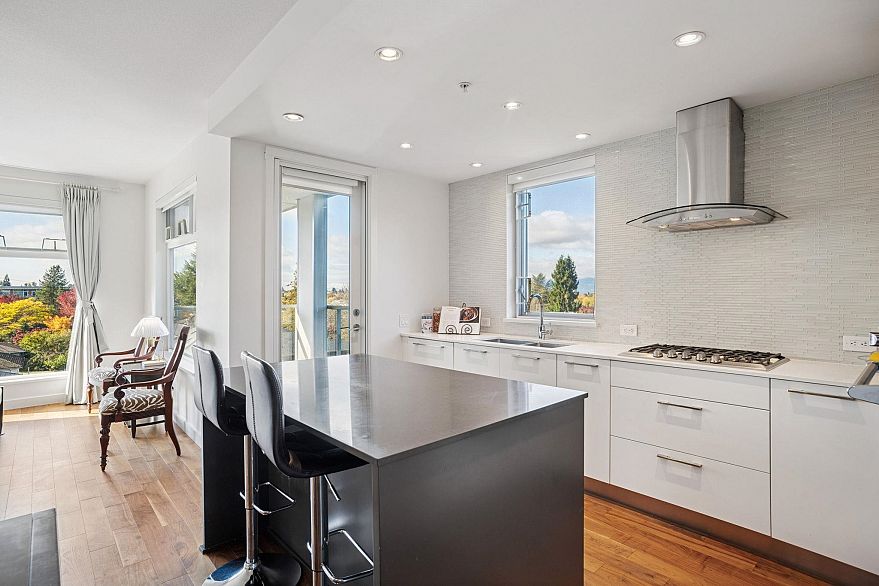 508 4867 Cambie Street