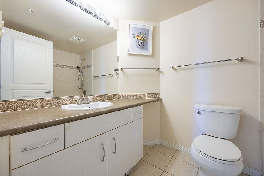 1001 5639 Hampton Place