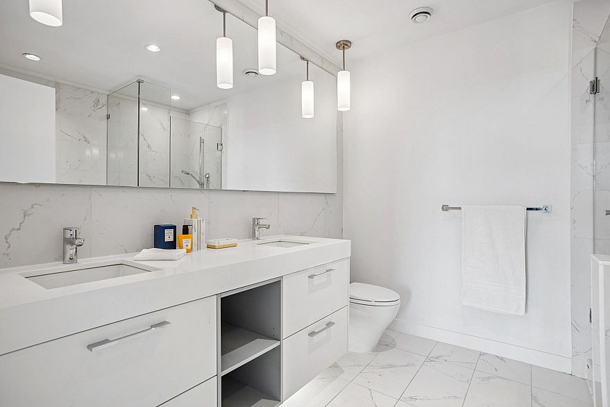 508 4867 Cambie Street