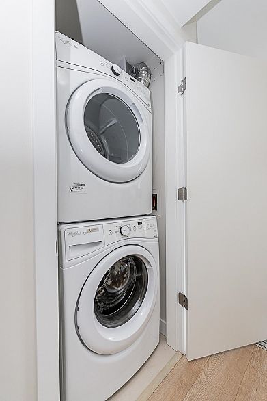 905 161 E 1st Avenue