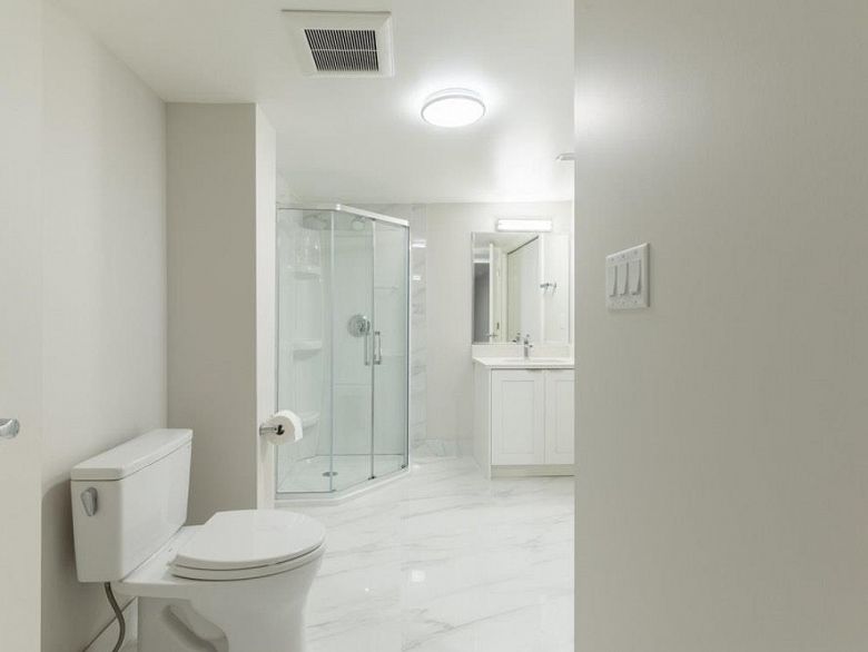 3403 Carolina Street