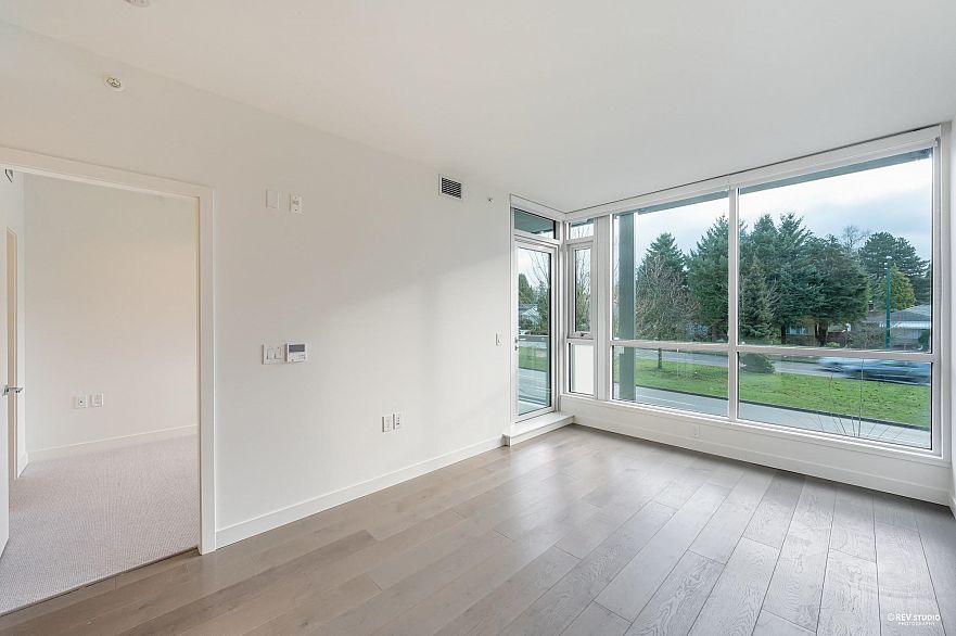 206 5289 Cambie Street