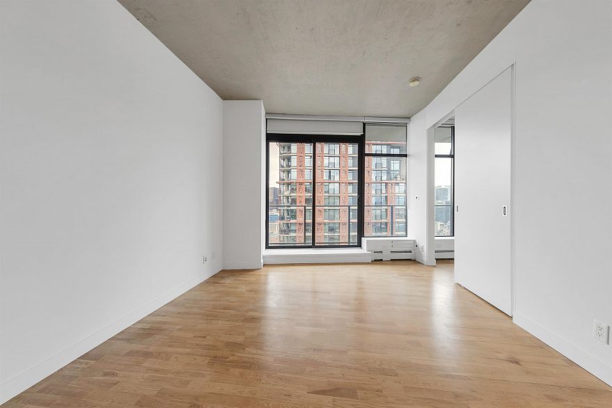 PH7 108 W Cordova Street