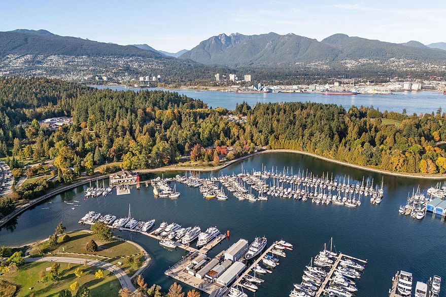 2103 620 Cardero Street