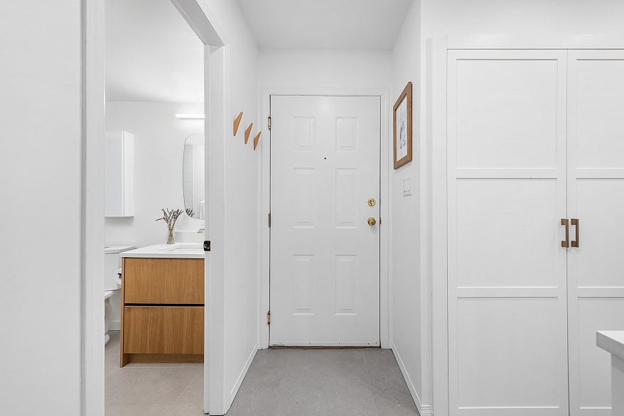 103 628 W 13th Avenue