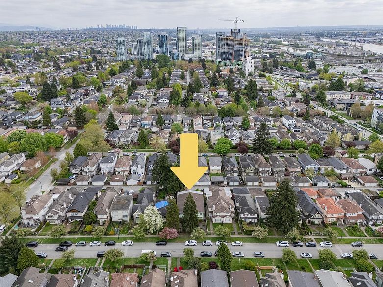 8416 8420 Shaughnessy Street