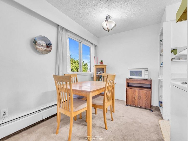 311 2121 W 6th Avenue