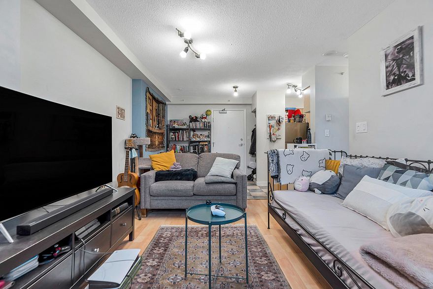 1501 63 Keefer Place