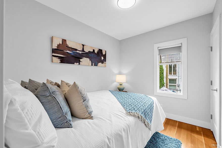 3403 Carolina Street