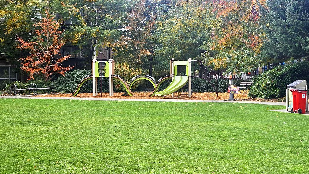 218 5983 Gray Avenue