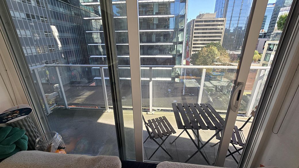 809 777 Richards Street