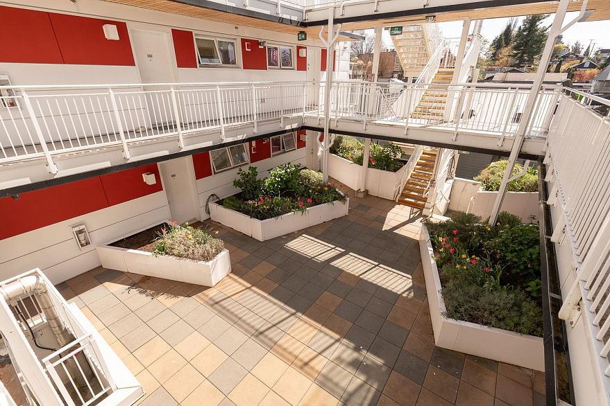 311 688 E 19th Avenue