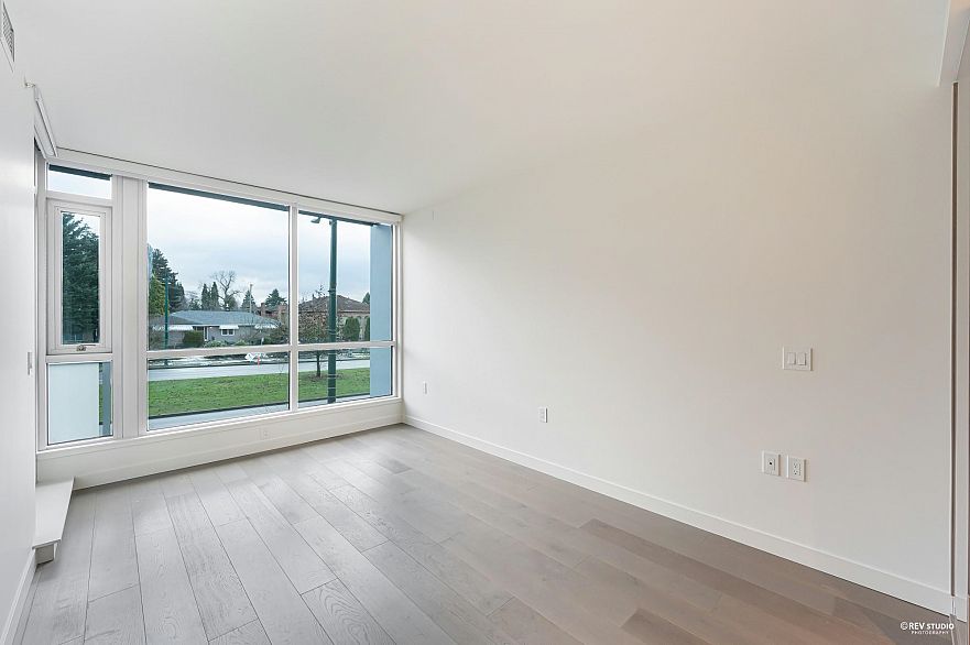 206 5289 Cambie Street