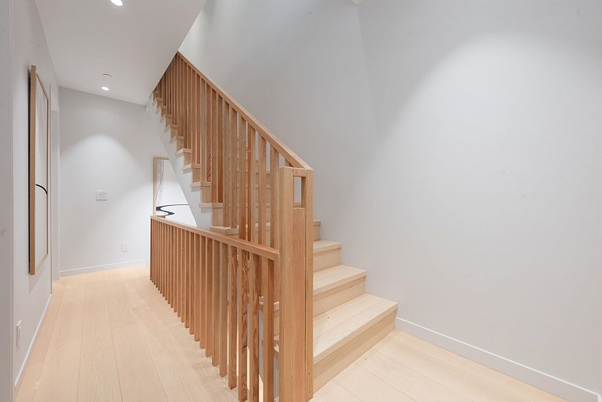 2 1595 W 66th Avenue