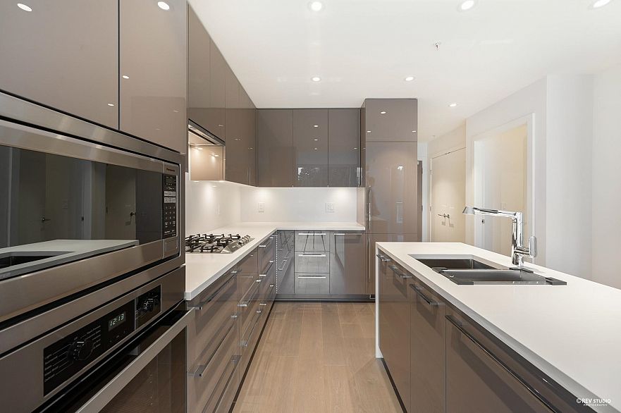 206 5289 Cambie Street