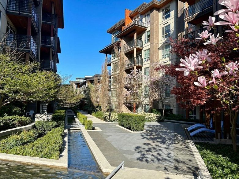 218 5983 Gray Avenue