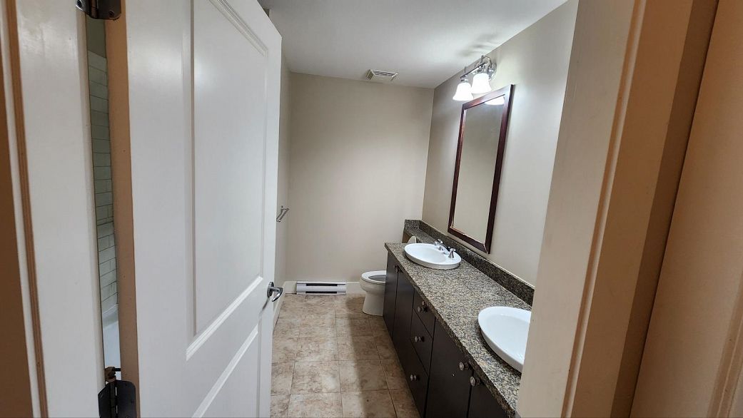 114 6279 Eagles Drive