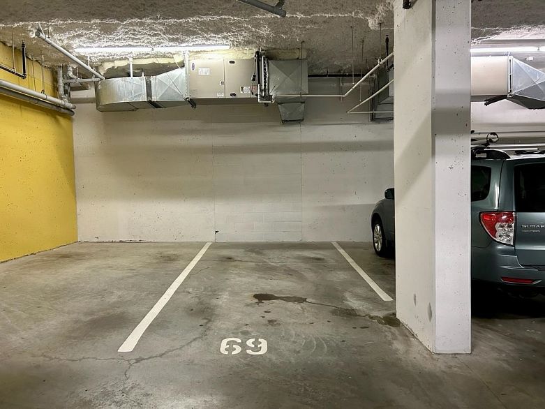 218 5983 Gray Avenue