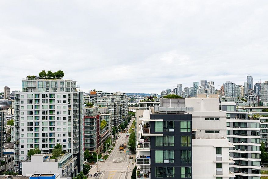 905 161 E 1st Avenue