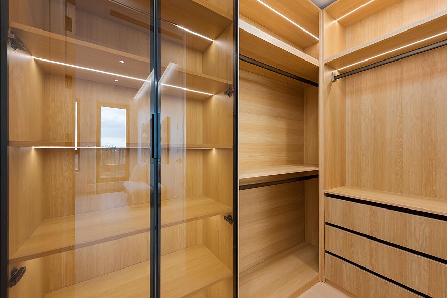 2 1595 W 66th Avenue