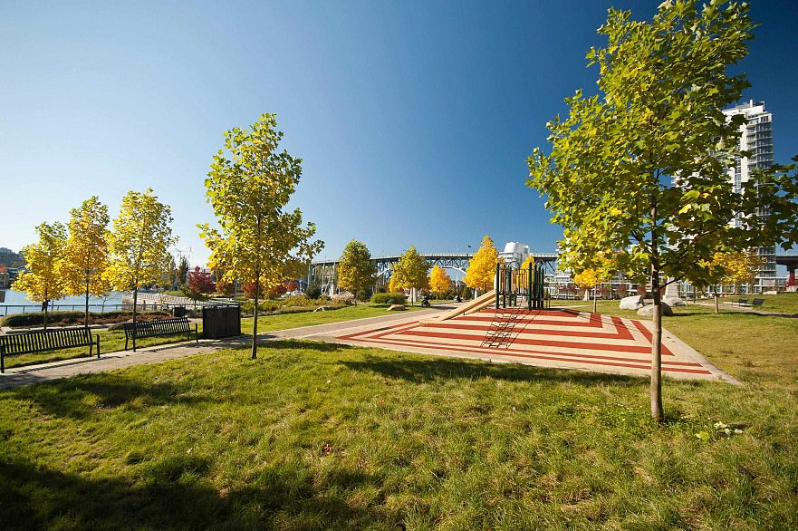 1438 RICHARDS STREET, Vancouver BC V6Z 3B8