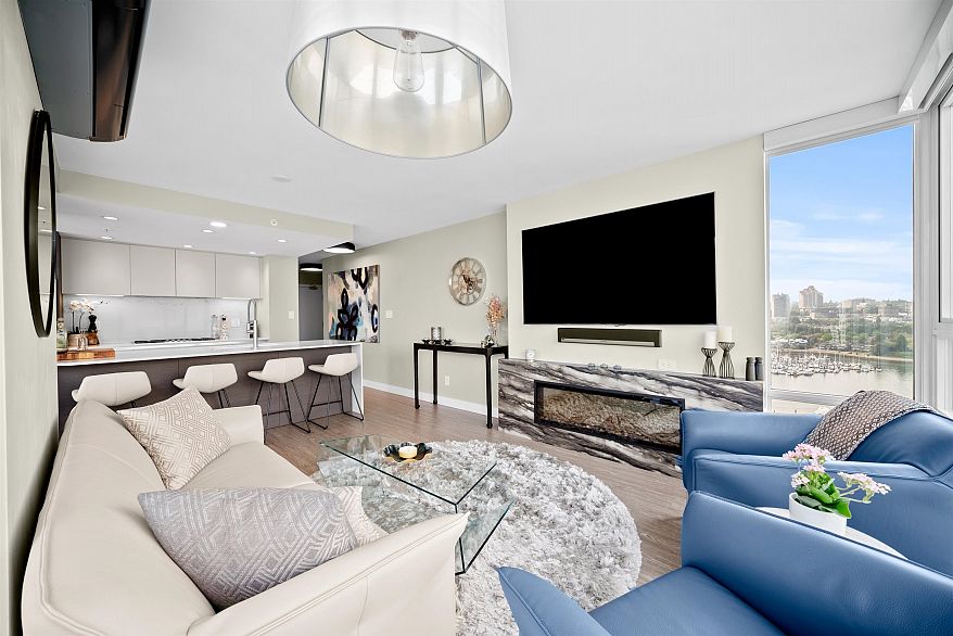 2606 1067 Marinaside Crescent